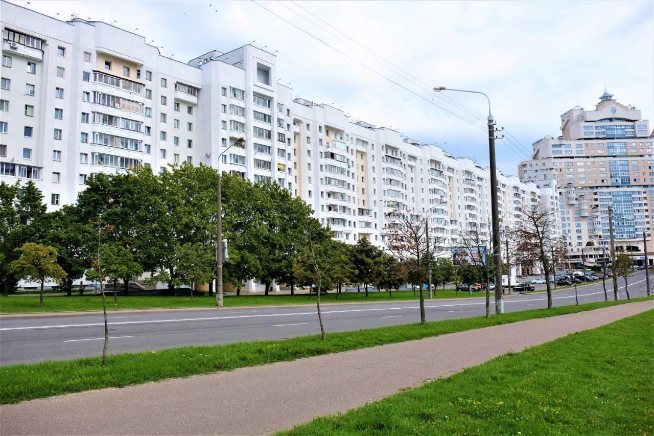 Апартаменты В центре Минска Экстерьер фото